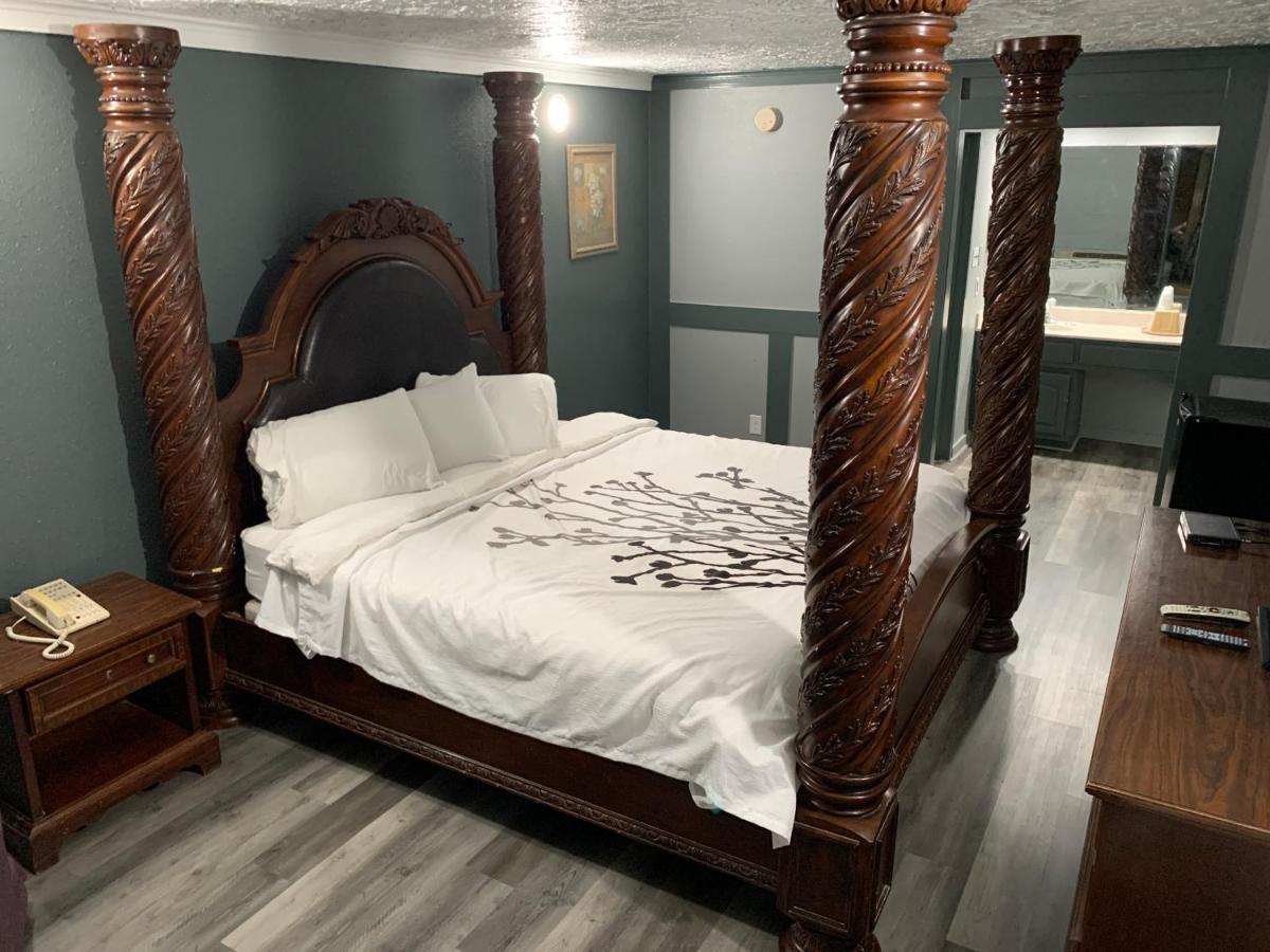 Stratford Inn Tyler Εξωτερικό φωτογραφία