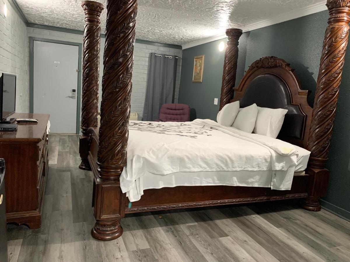 Stratford Inn Tyler Εξωτερικό φωτογραφία