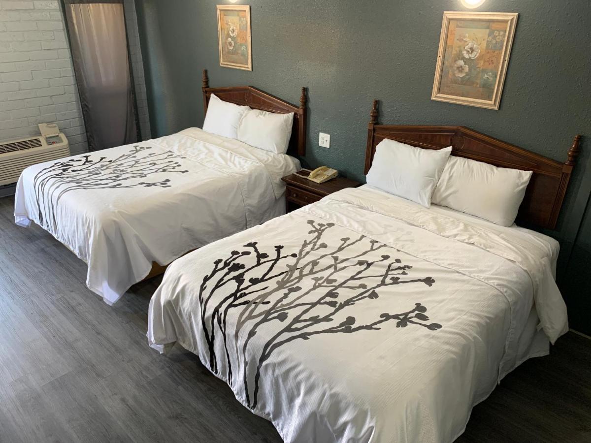 Stratford Inn Tyler Εξωτερικό φωτογραφία