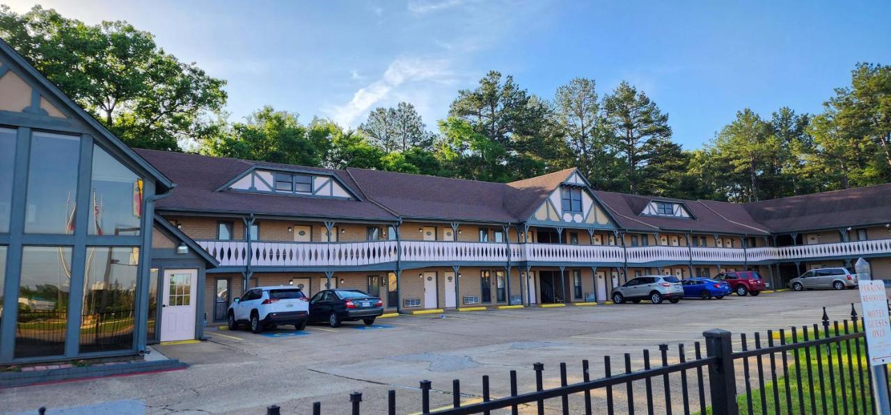 Stratford Inn Tyler Εξωτερικό φωτογραφία